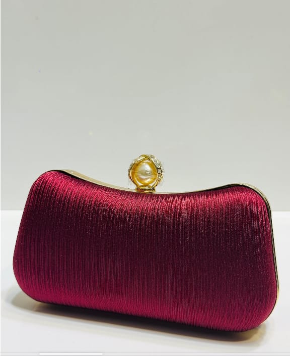 “Lustre Pearl” Evening Clutch
